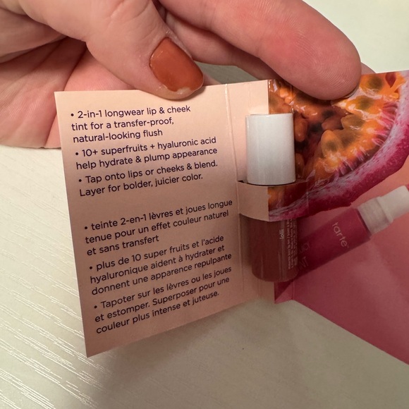 💕Lip Tint - Picture 2 of 3